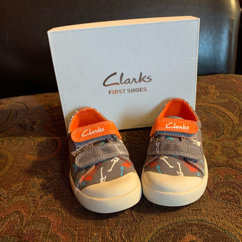 Clark’s First Shoe size 5